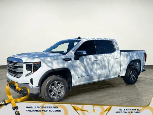 New 2026 GMC Sierra 1500 SLE image 2