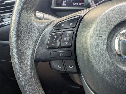 Used 2015 MAZDA MAZDA3 i Sport image 4