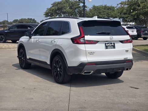 Used 2025 Honda CR-V Sport Touring image 3