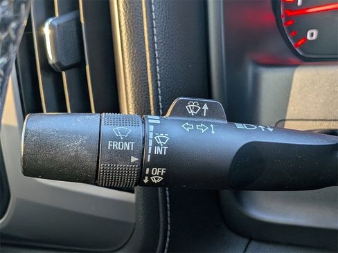 Used 2015 GMC Sierra 1500 Denali w/ Driver Alert Package image 25