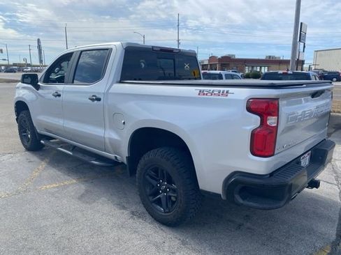 Used 2019 Chevrolet Silverado 1500 LT Trail Boss image 9