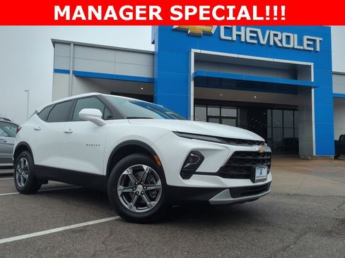 Certified 2023 Chevrolet Blazer LT image 1