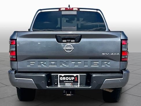 Used 2023 Nissan Frontier SV w/ SV Convenience Package AWD/4WD image 5