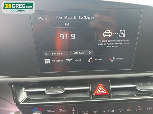 Used 2026 Kia Niro LX FWD image 14