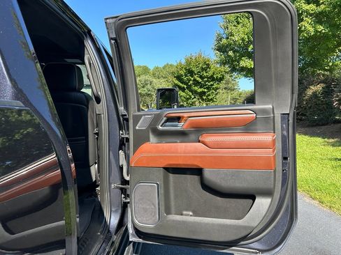 Used 2024 GMC Sierra 2500 Denali Ultimate AWD/4WD image 63