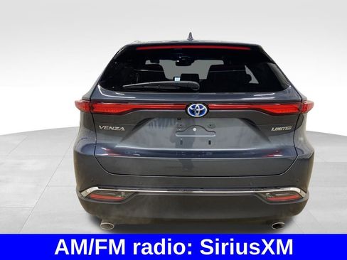 Used 2024 Toyota Venza Limited image 5