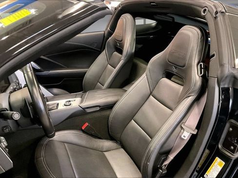 Used 2016 Chevrolet Corvette Z06 w/ 2LZ Preferred Equipment Group RWD image 19