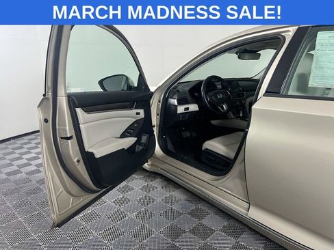 Used 2018 Honda Accord EX-L image 17