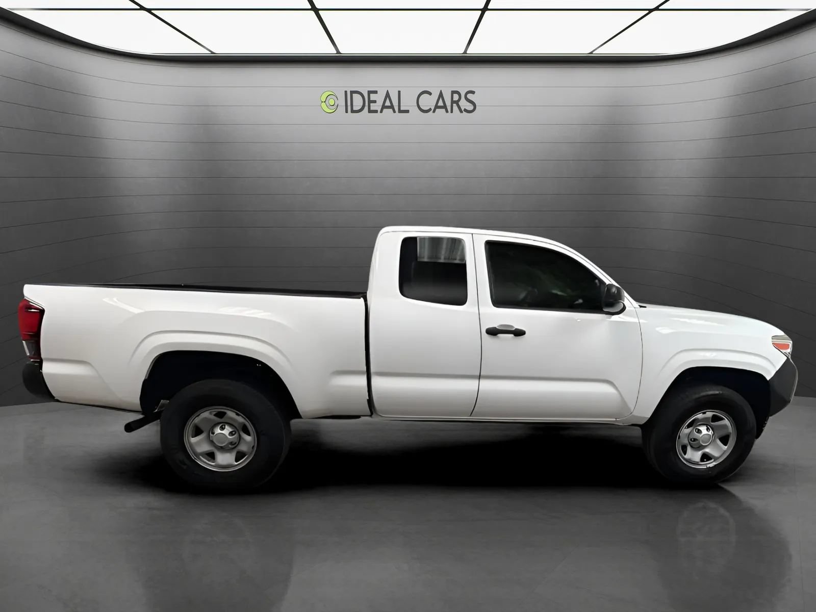 Used 2019 Toyota Tacoma SR RWD image 4