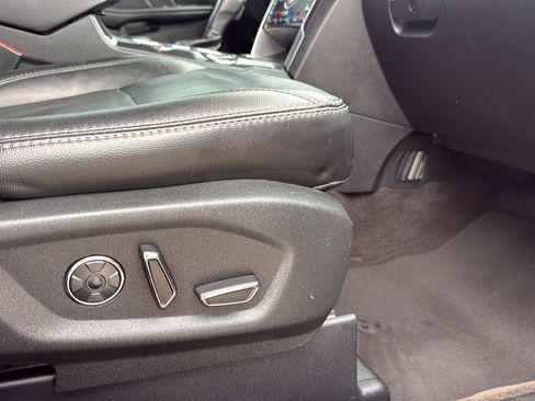 Used 2017 Ford Explorer Limited w/ Equipment Group 301A image 21