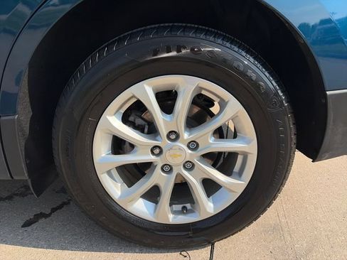 Used 2021 Chevrolet Equinox LT FWD image 29