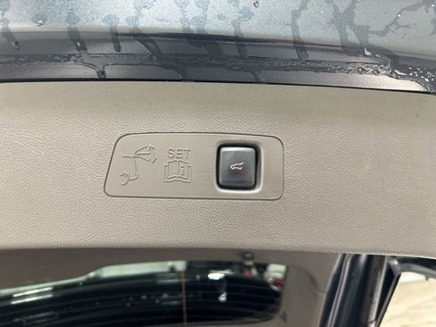 Used 2020 Lincoln Corsair Reserve w/ Appearance Package image 26