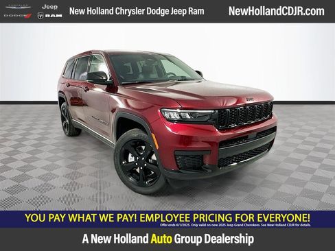 New 2025 Jeep Grand Cherokee L Altitude AWD/4WD image 1