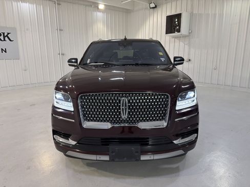 Used 2019 Lincoln Navigator L Reserve image 8