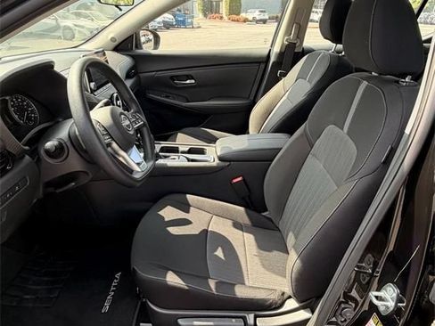 Used 2025 Nissan Sentra SV FWD image 28