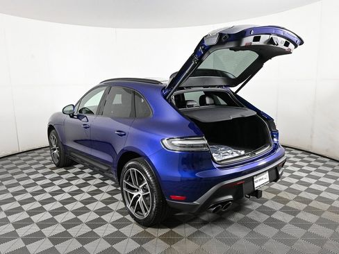 New 2025 Porsche Macan image 34