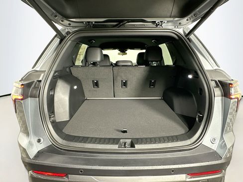 New 2026 Chevrolet Equinox ACTIV AWD/4WD image 27