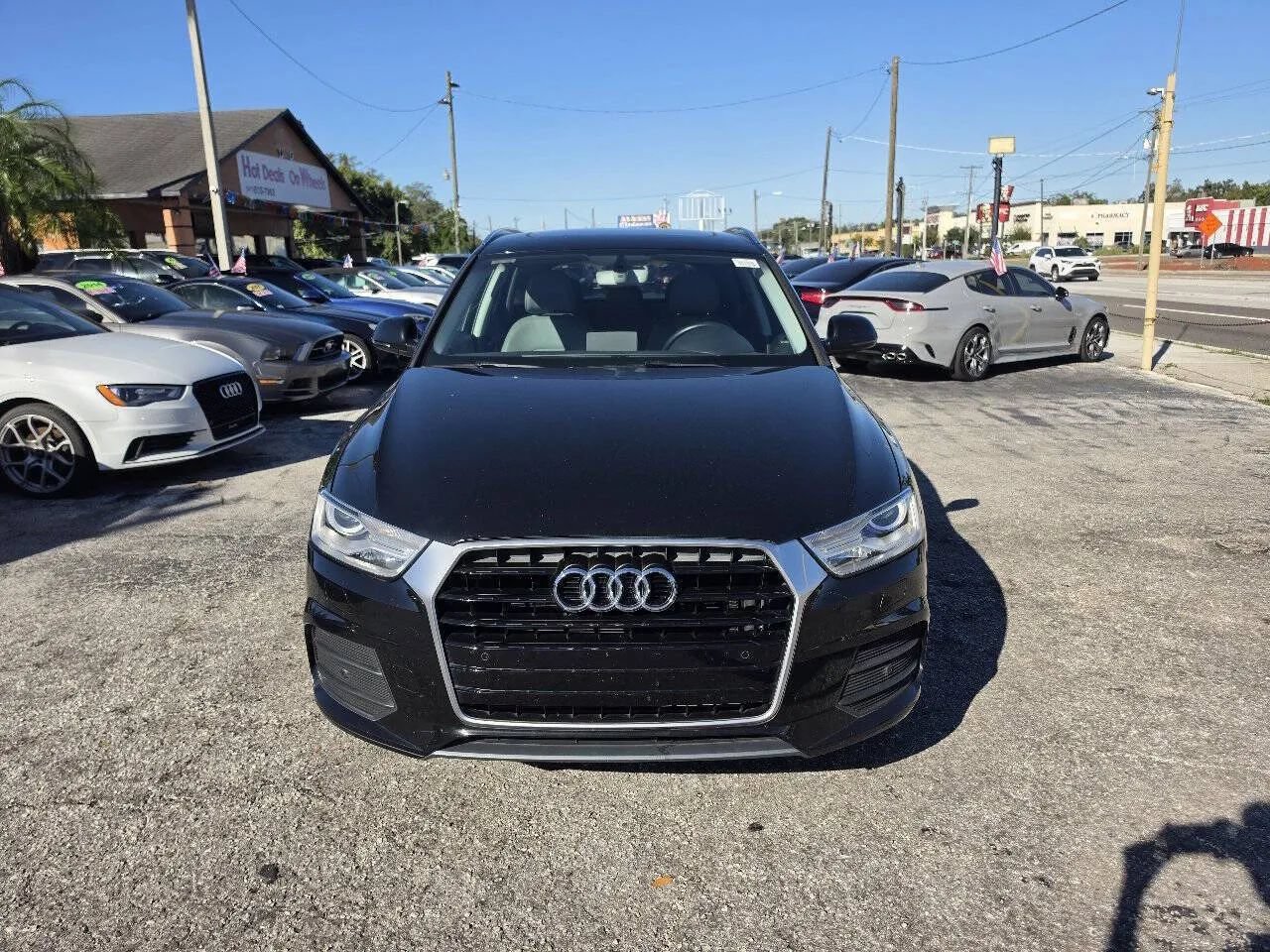 Used 2016 Audi Q3 2.0T Premium Plus FWD image 2