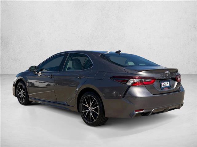 Used 2023 Toyota Camry SE FWD image 8