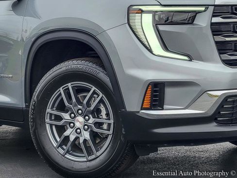 Certified 2025 GMC Acadia Elevation image 3