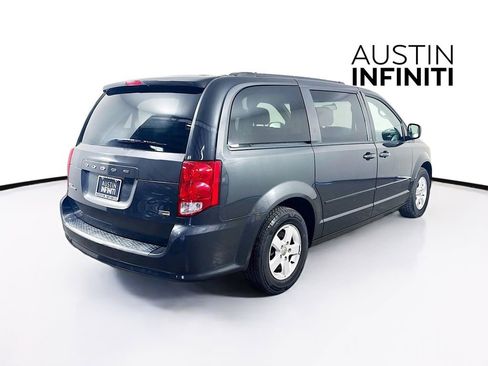 Used 2012 Dodge Grand Caravan SXT image 7