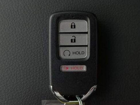 Used 2025 Honda Ridgeline Black Edition image 24