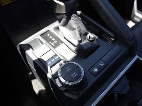 Used 2026 Toyota 4Runner Platinum AWD/4WD image 35