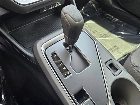 Used 2025 Subaru Crosstrek 2.0i Premium image 14