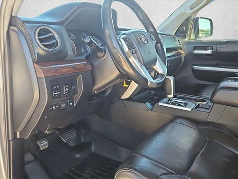 Used 2015 Toyota Tundra Limited image 9