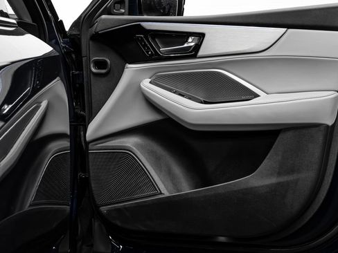 Certified 2023 Acura MDX FWD w/ Technology Package image 20