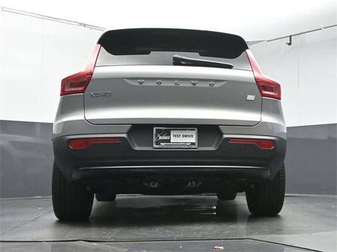 Used 2024 Volvo XC40 Recharge Plus w/ Protection Package Premier image 35