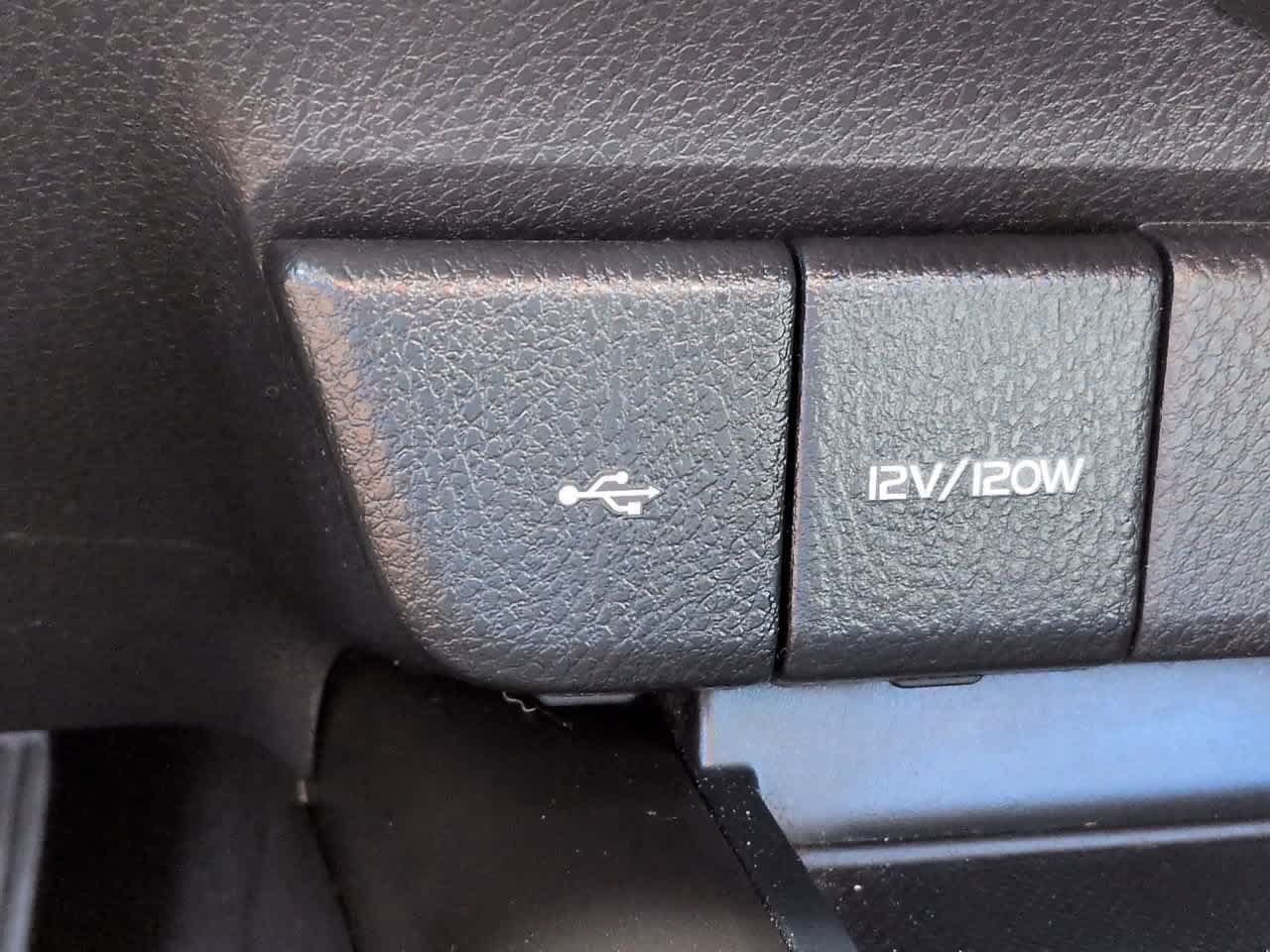 Certified 2021 Toyota Camry SE FWD image 20