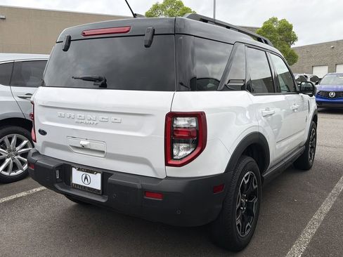 Used 2025 Ford Bronco Sport Outer Banks w/ Outer Banks Tech Package+ AWD/4WD image 4