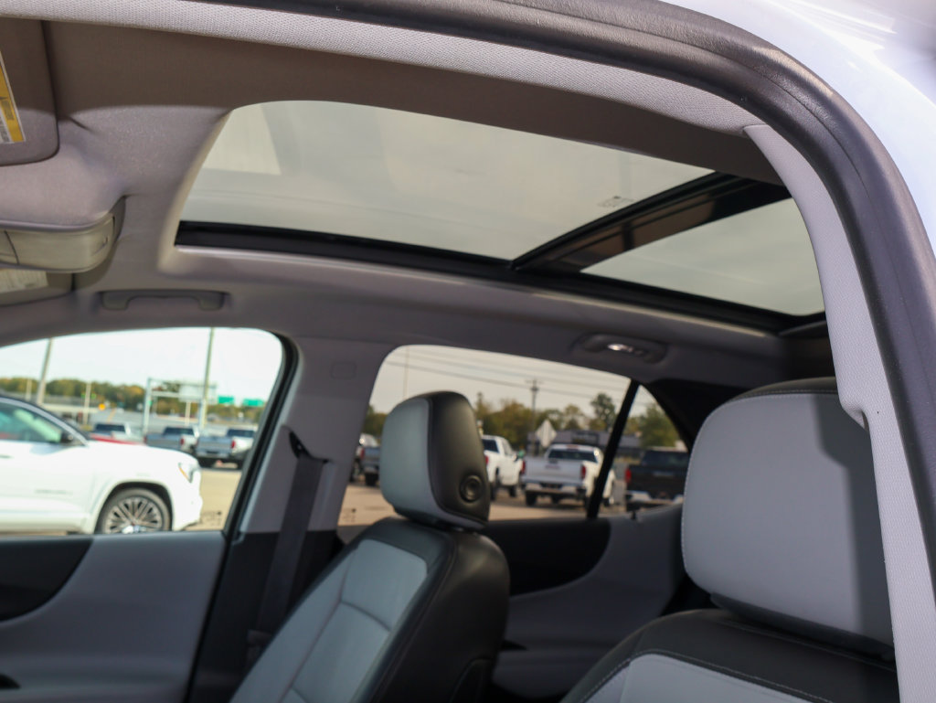 Used 2021 Chevrolet Equinox Premier AWD/4WD image 8
