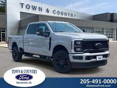 New 2026 Ford F250 Lariat w/ Black Appearance Package