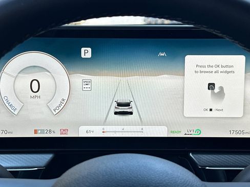 Used 2025 Genesis GV60 RWD image 26