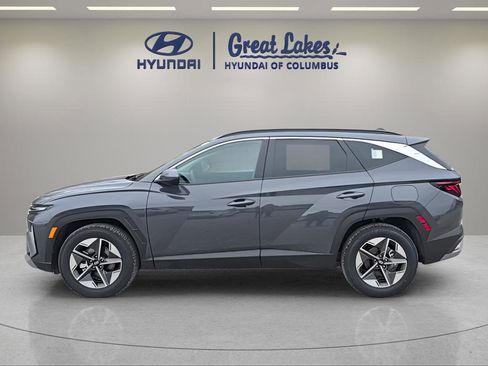 New 2026 Hyundai Tucson SEL FWD image 2
