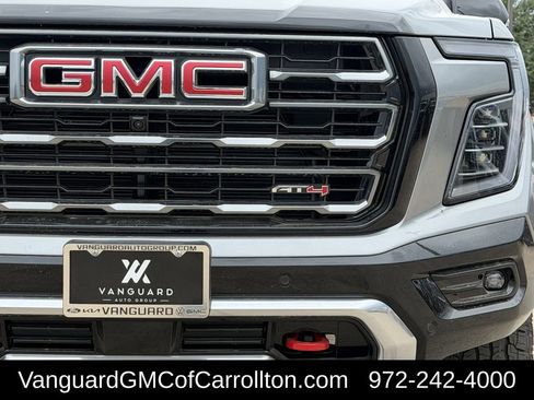 New 2026 GMC Yukon XL AT4 w/ AT4 Premium Package AWD/4WD image 8