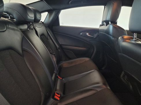 Used 2015 Chrysler 200 S w/ Navigation & Sound Group I AWD/4WD image 19