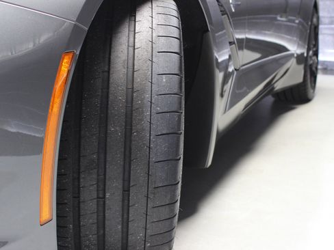 Used 2016 Chevrolet Corvette Stingray Coupe w/ 2LT Preferred Equipment Group image 27