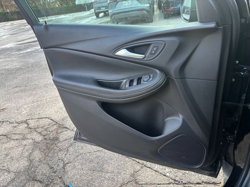 Used 2025 Buick Encore GX Preferred image 20