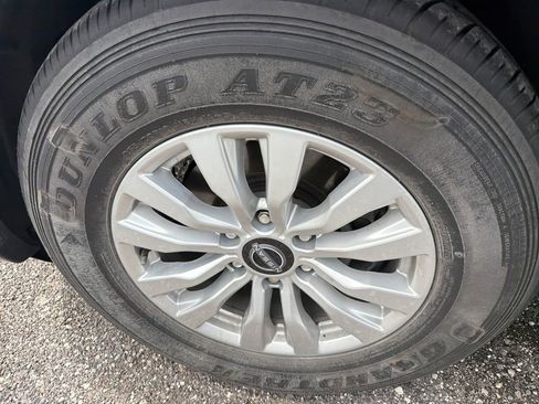Used 2021 Nissan Armada SV AWD/4WD image 15