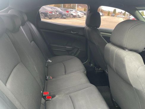 Used 2017 Honda Civic Sport image 8
