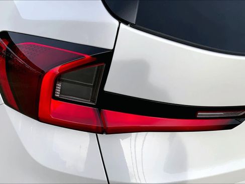 New 2026 BMW X1 xDrive28i w/ Technology Package image 14