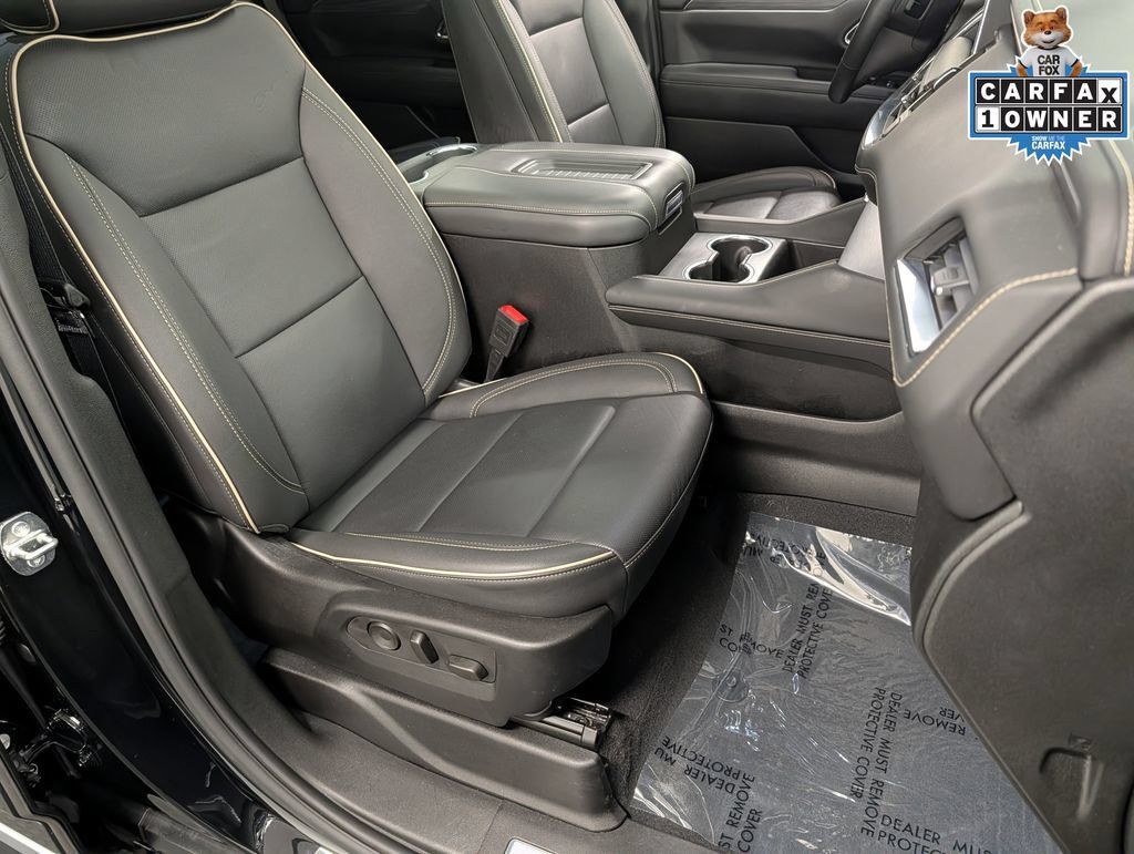 Used 2024 GMC Yukon SLT w/ SLT Premium Package AWD/4WD image 29
