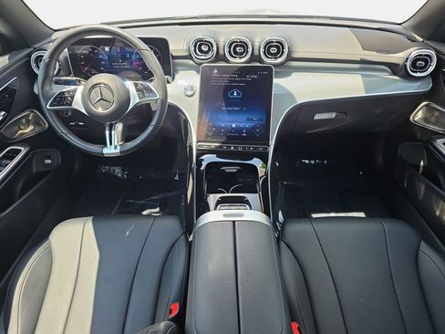 Used 2025 Mercedes-Benz CLE 300 4MATIC Cabriolet image 9