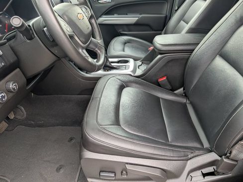 Used 2022 Chevrolet Colorado ZR2 w/ ZR2 Midnight Special Edition AWD/4WD image 9