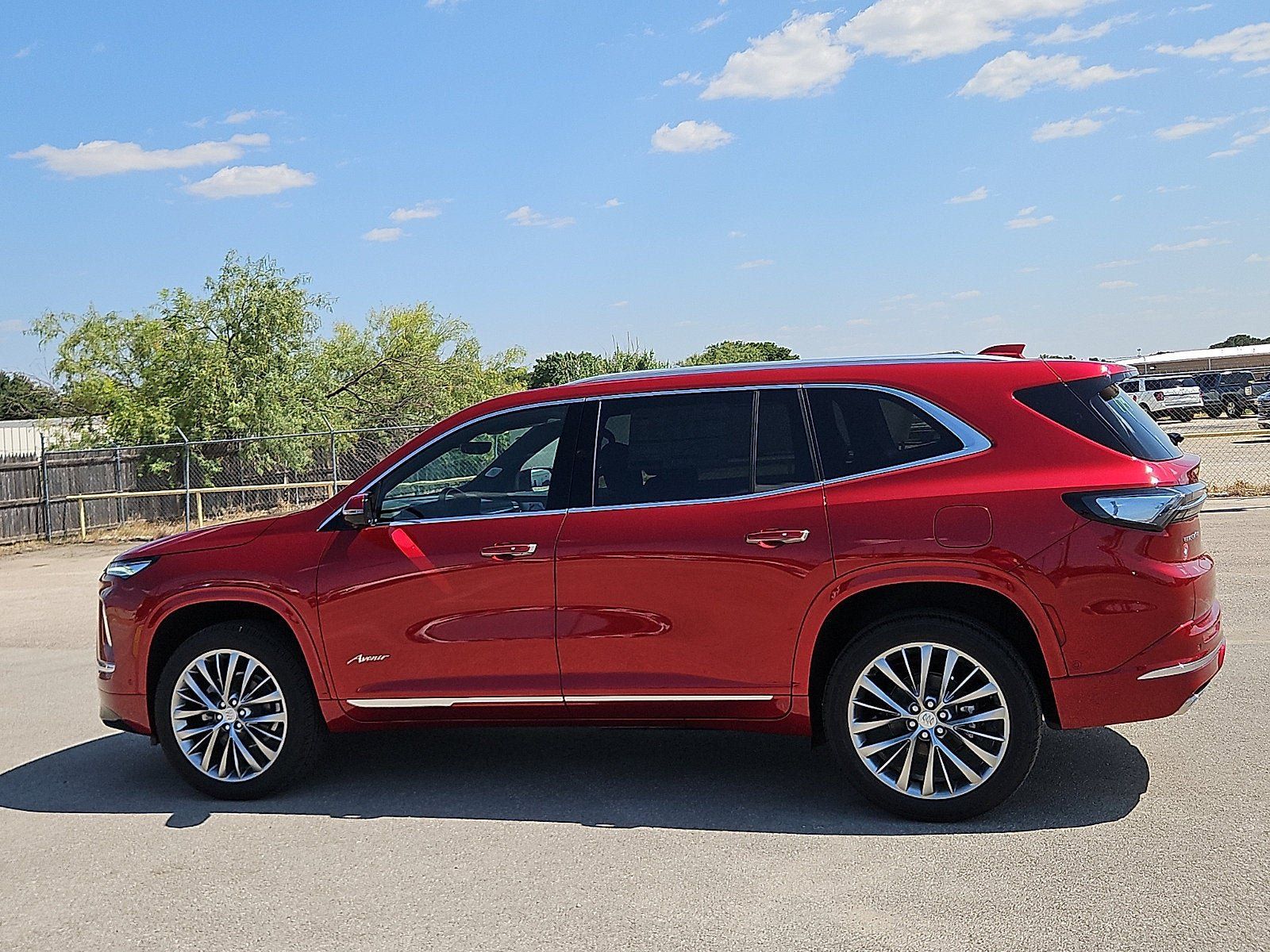 New 2026 Buick Enclave Avenir w/ Super Cruise Package FWD image 2