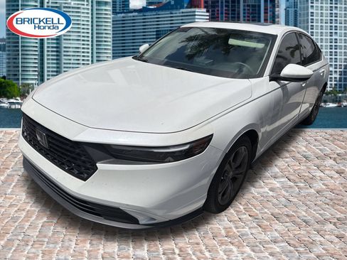 Used 2023 Honda Accord EX image 2