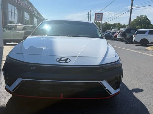 Used 2026 Hyundai Elantra N FWD image 3